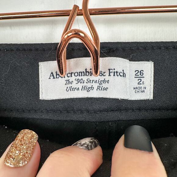 Abercrombie & Fitch Vegan Leather Pants The 90s Straight Ultra High Rise Short - Picture 6 of 7